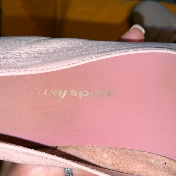 Easy Spirit Pink Leather Loafers - Picture 8 of 8